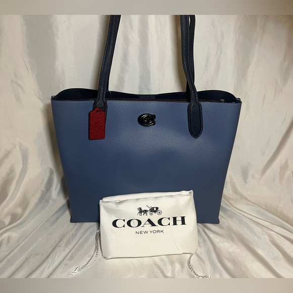 Coach Handbags - 😍NWT COACH WILLOW TOTE & DUST BAG😍 - 🚨DISCONTINUED COLOR🚨